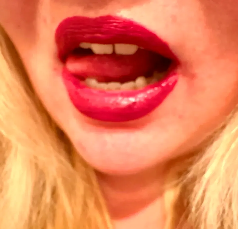 Elisa, 24 anni